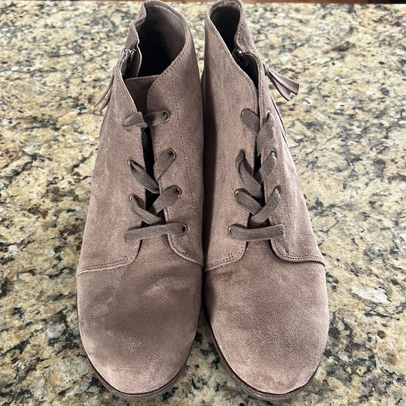 Dr. Scholl’s Wedge Shoe - Picture 4 of 4